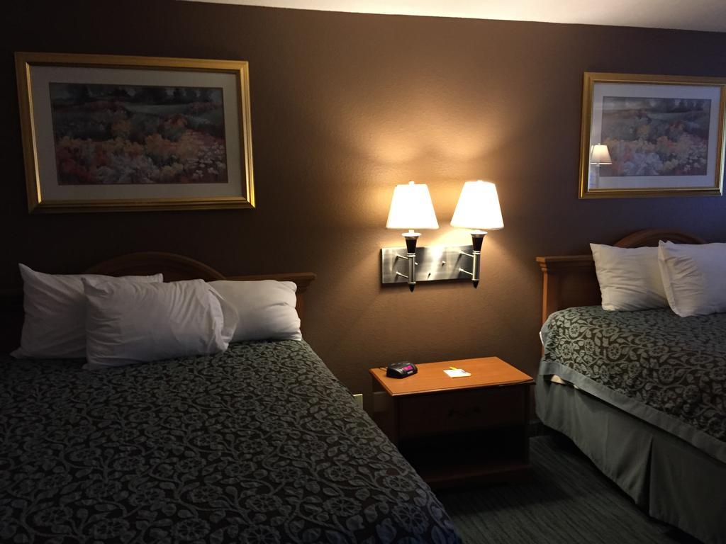 Days By Wyndham Hotel 2*