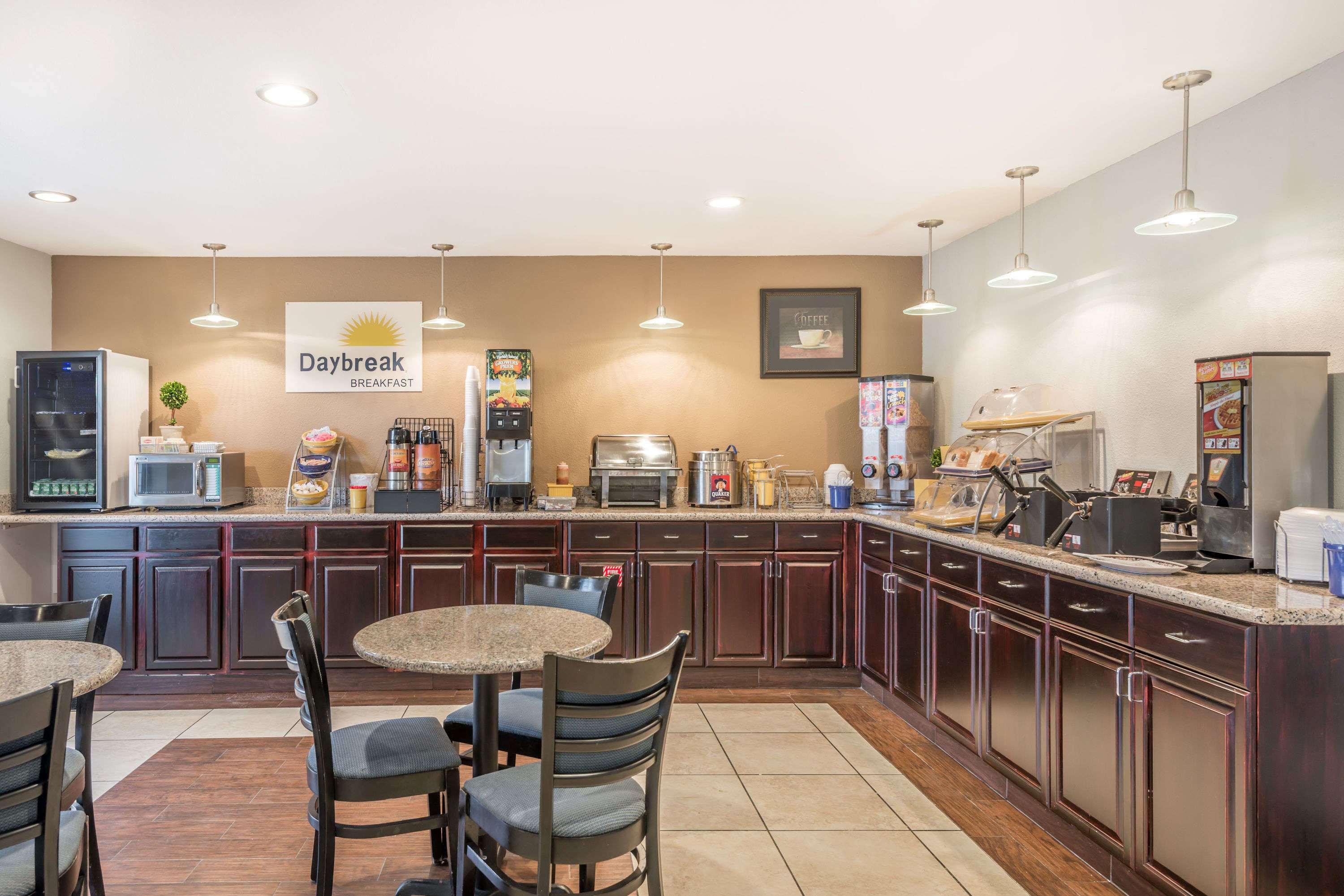 Hotel Days By Wyndham New Braunfels